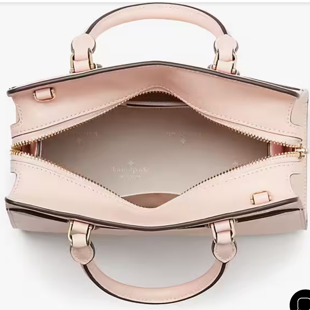 Kate Spade Madison Saffiano Leather Small Satchel
COLOR:
Conch Pink
NWT - Picture 6 of 16